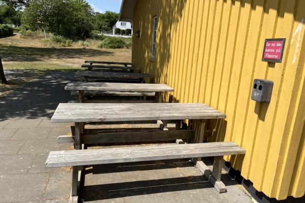 Halleklippen elevbarak med terrasse