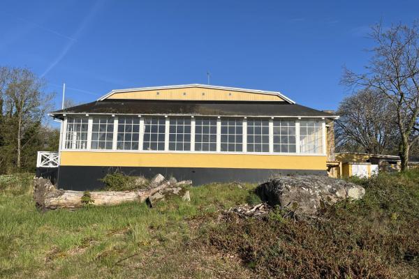 Halleklippen set fra naturgrunden